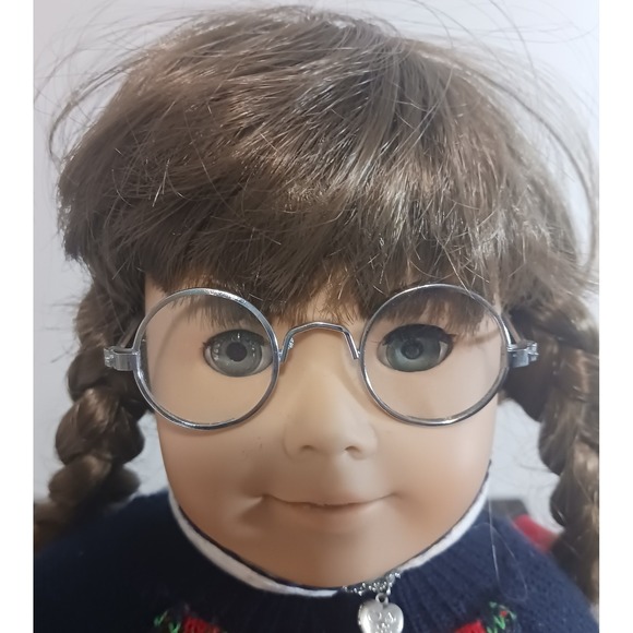 Rare Pleasant Company White Body American Girl Molly Doll Box Book Accessories - Picture 6 of 9